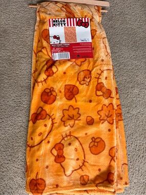 Hello Kitty Silk Touch Throw